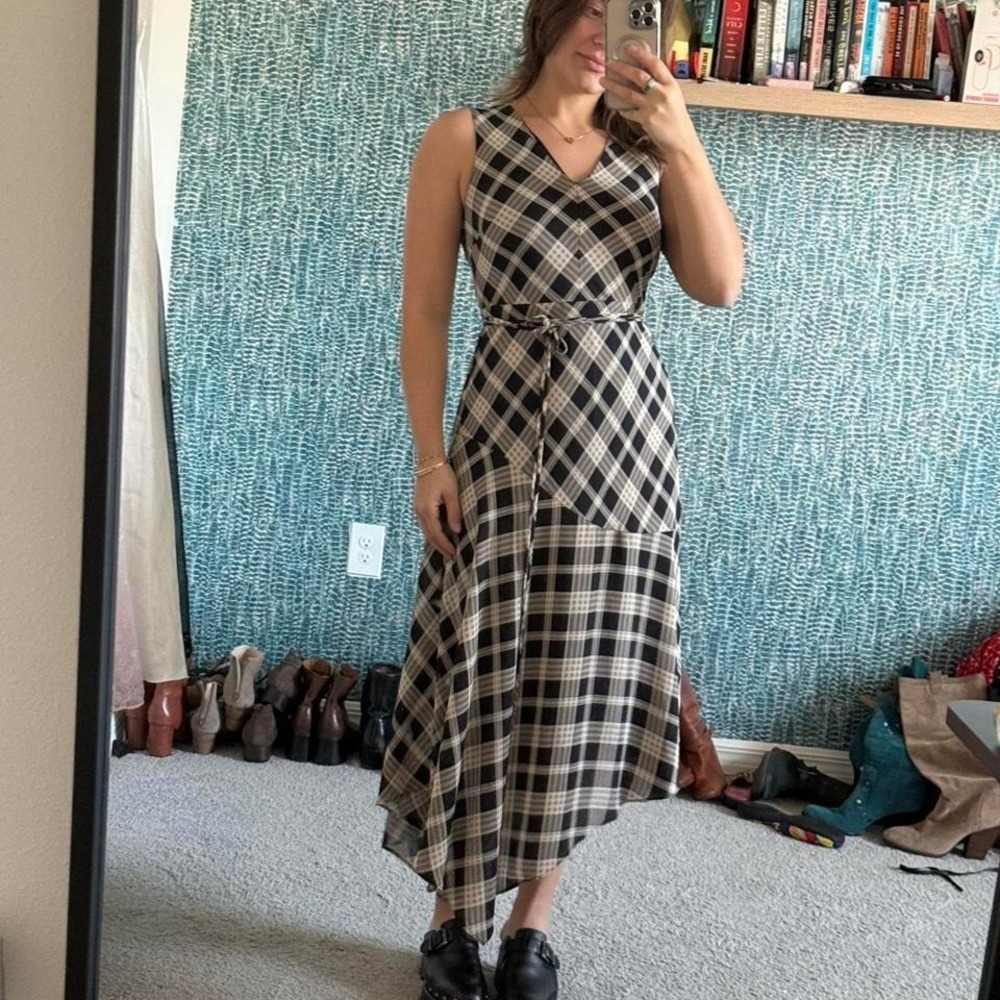 Vince Camuto plaid asymmetrical midi dress - Picture 2 of 6